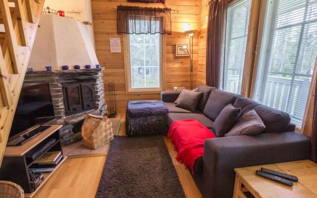 Holiday Home Komsikko b