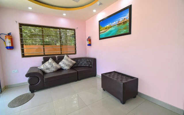 Fabhotel Knight Airways