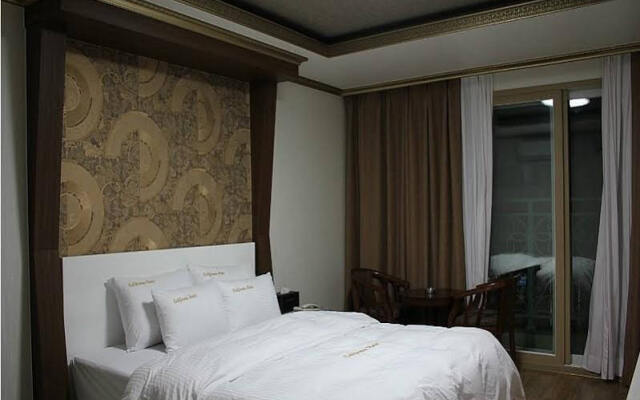 California Hotel