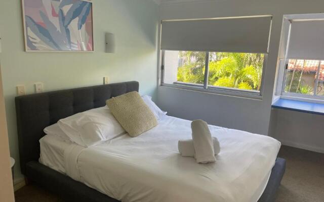 Noosa Parade Holiday Inn