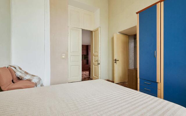 Апартаменты на улице Урицкого 6