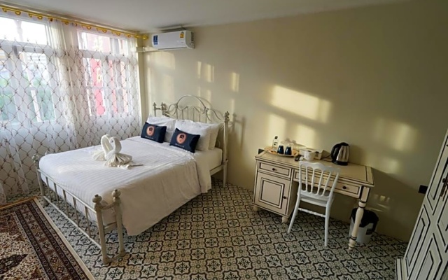 2499 Heritage Hotel Chinatown By RoomQuest