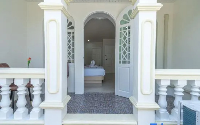 Seaside Patong House - Newly Open