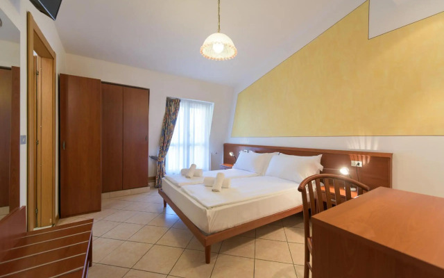 Hotel Garda Bellevue