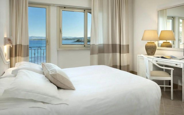Gabbiano Azzurro Hotel & Suites