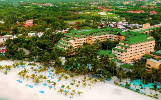 Coral Costa Caribe Beach Resort - All Inclusive