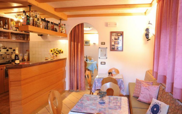 Hotel Garnì Alpenrose