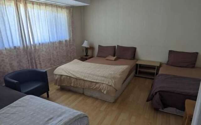 Vancouver Backpacker House