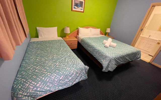 City East Motel