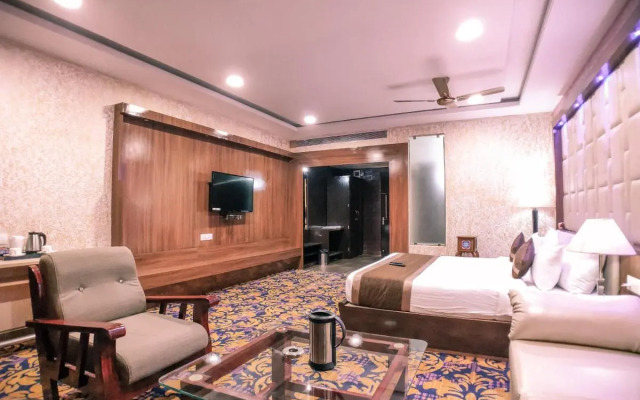 Hotel Vishnu Empire