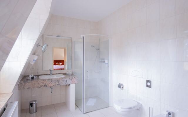 Seehotel Grossraeschen