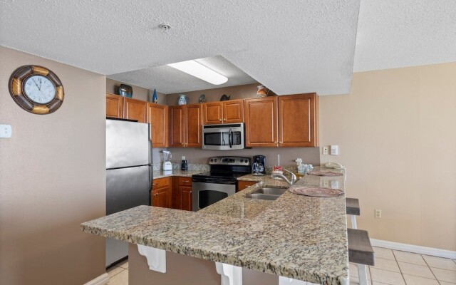 Pelican Beach 1407 1 Bedroom Condo by Pelican Beach Management