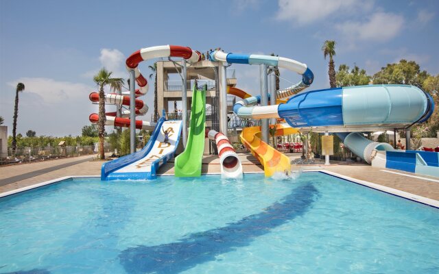 Aydinbey Queen's Palace & Spa - Ultra All Inclusive