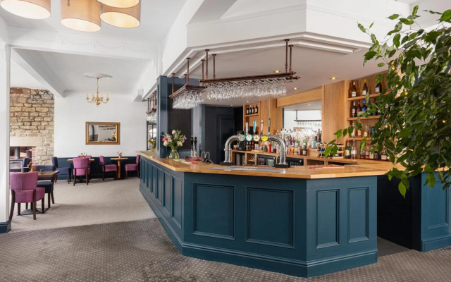 The George Hotel