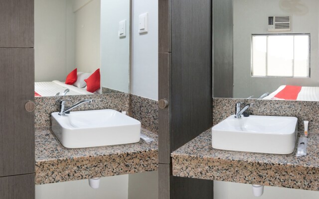 Regal Residences