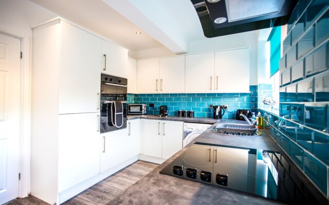 Entire House Tamworth