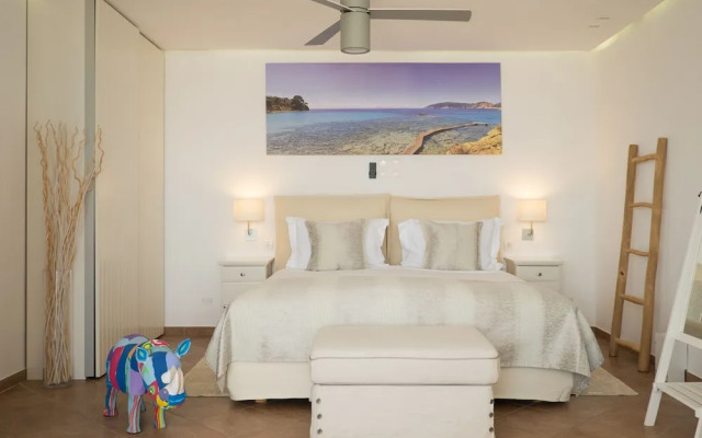 The Infinity 180 Luxury Suites - Adults Only