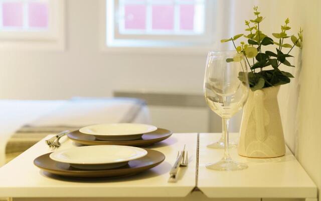 Stay in Apartments Ribeira 24