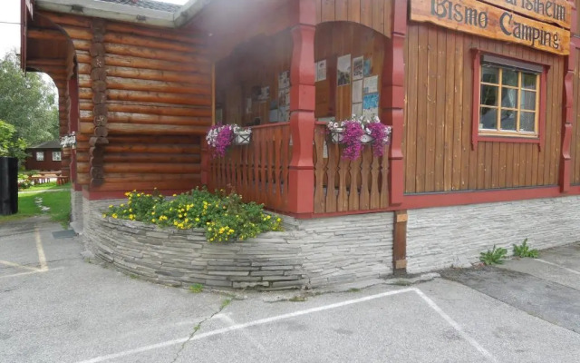 Skjaak Turistheim