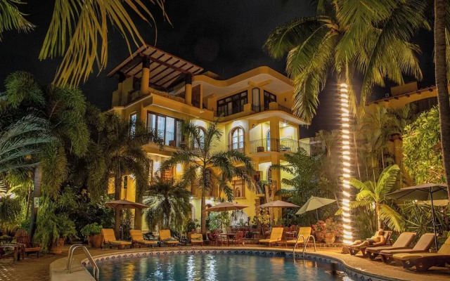 Hotel Suites La Hacienda