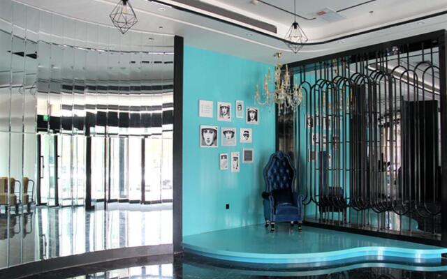 Xana Hotelle Changji Municipal International Plaza