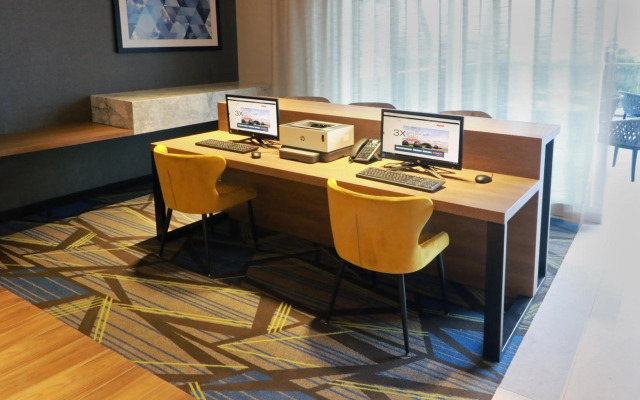 Holiday Inn Express Monterrey Fundidora by IHG