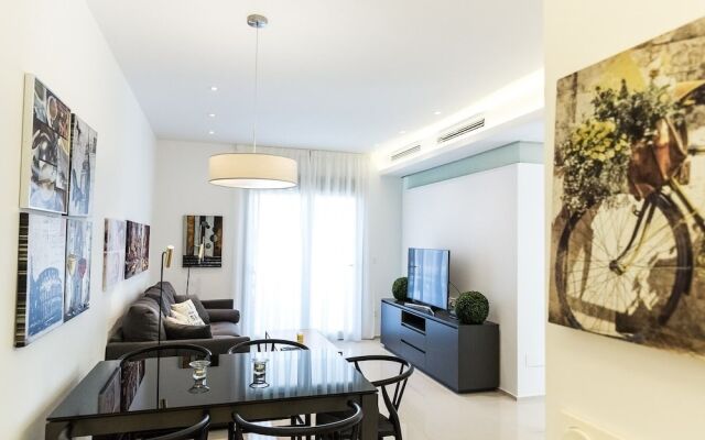 Sunny Apartment Near La Laguna