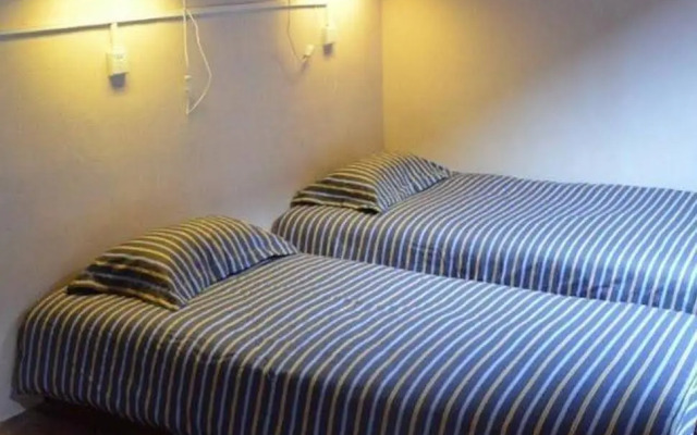 Xian Sahara Youth Hostel