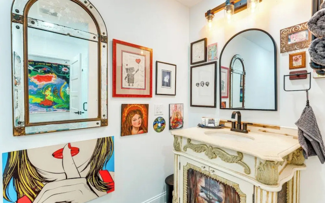 'arboco' Downtown Murphy House w/ Courtyard!