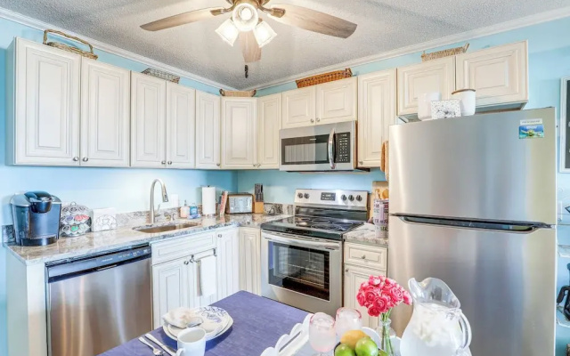 Scenic Oceanfront Condo in Myrtle Beach!