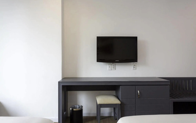 Calista Sai Gon Hotel