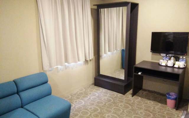 Lucky 11 Hotel