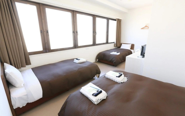 Oak Hotel Edo - Hostel