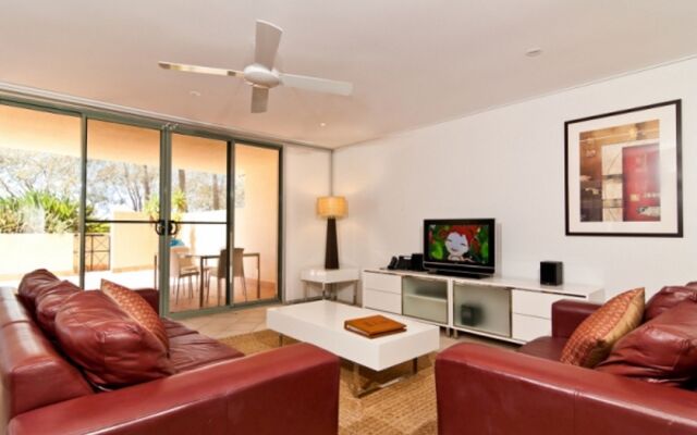 Bay Royal Apartments