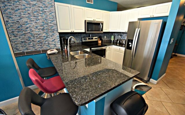 Legacy 302 by RedAwning