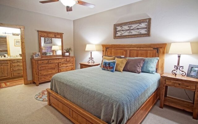 Snowflake 4 Bedroom Home