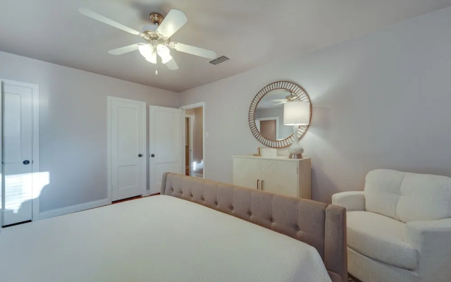 Lovely Lubbock Home w/ Furnished Deck & Grill