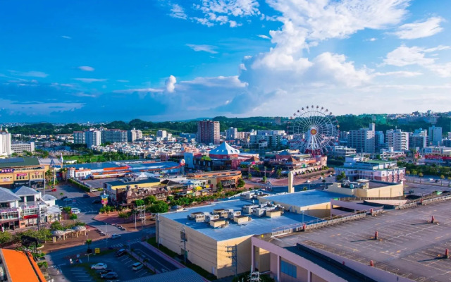 Sunline Chatan Condominium Resort