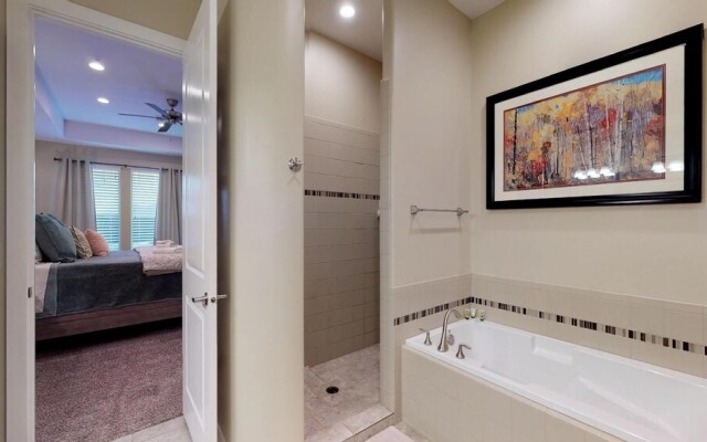 Desert Paradise Getaway 3 Bedroom Apts