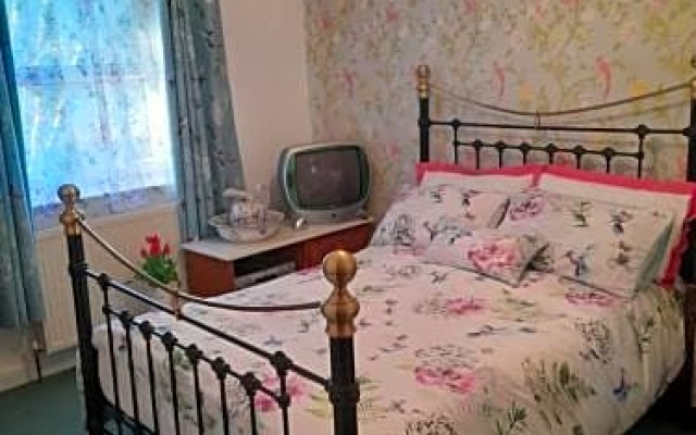 Grovewood House