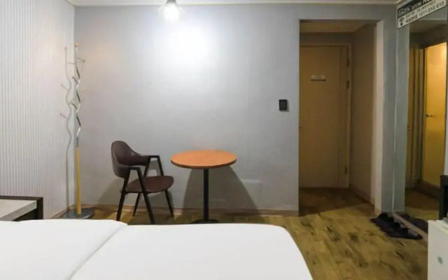 Hotel MiMi