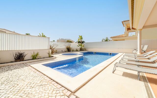 Villa Ribeiro by HelloVacations