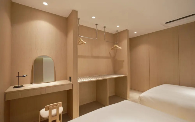 UH Suite The Myeongdong