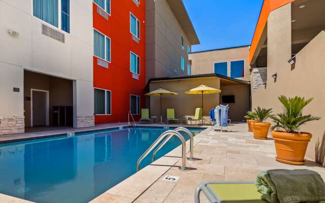 Holiday Inn Gonzales by IHG