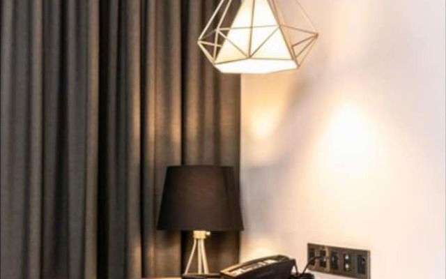 Trademark Hotel, Trademark King Twin Room in Nairobi No001