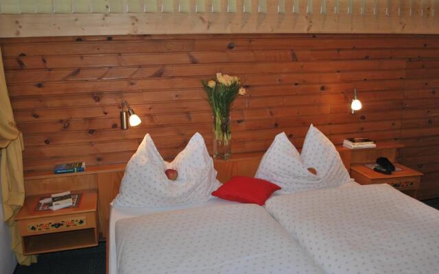 Garni - Hotel Rinner Julia