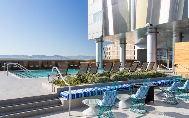 Kimpton Hotel Palomar Phoenix Cityscape by IHG