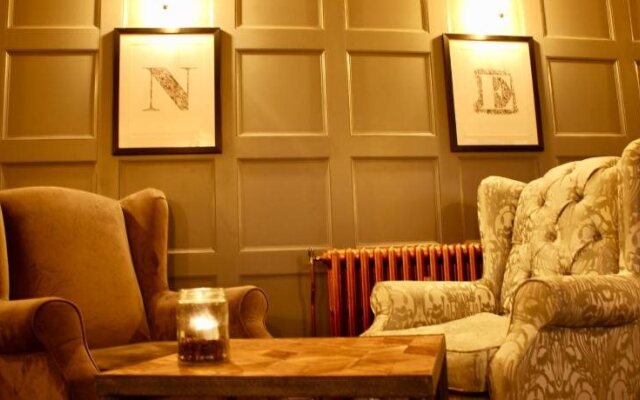 The Suffolk Hotel