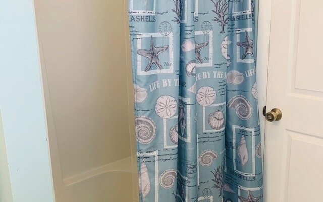 Bridgecrest - 4 Br Home