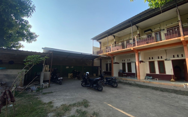 OYO Life 93257 Kos Anugerah